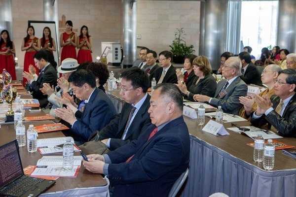 Participants at a Da Ya cultural exchange gathering